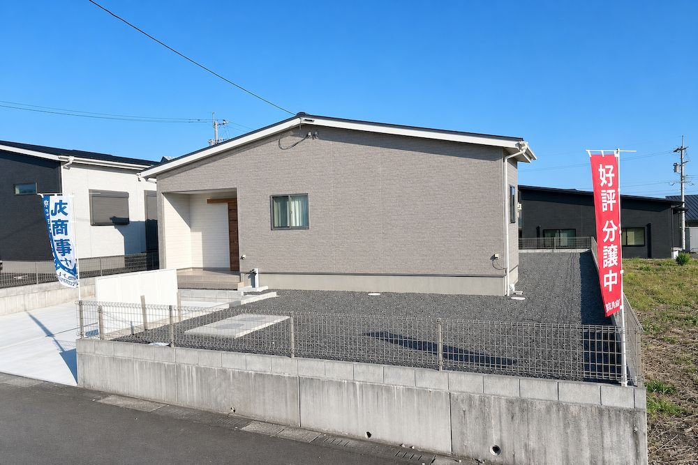 【小林店】十三塚北東D平屋建モデル - 画像1